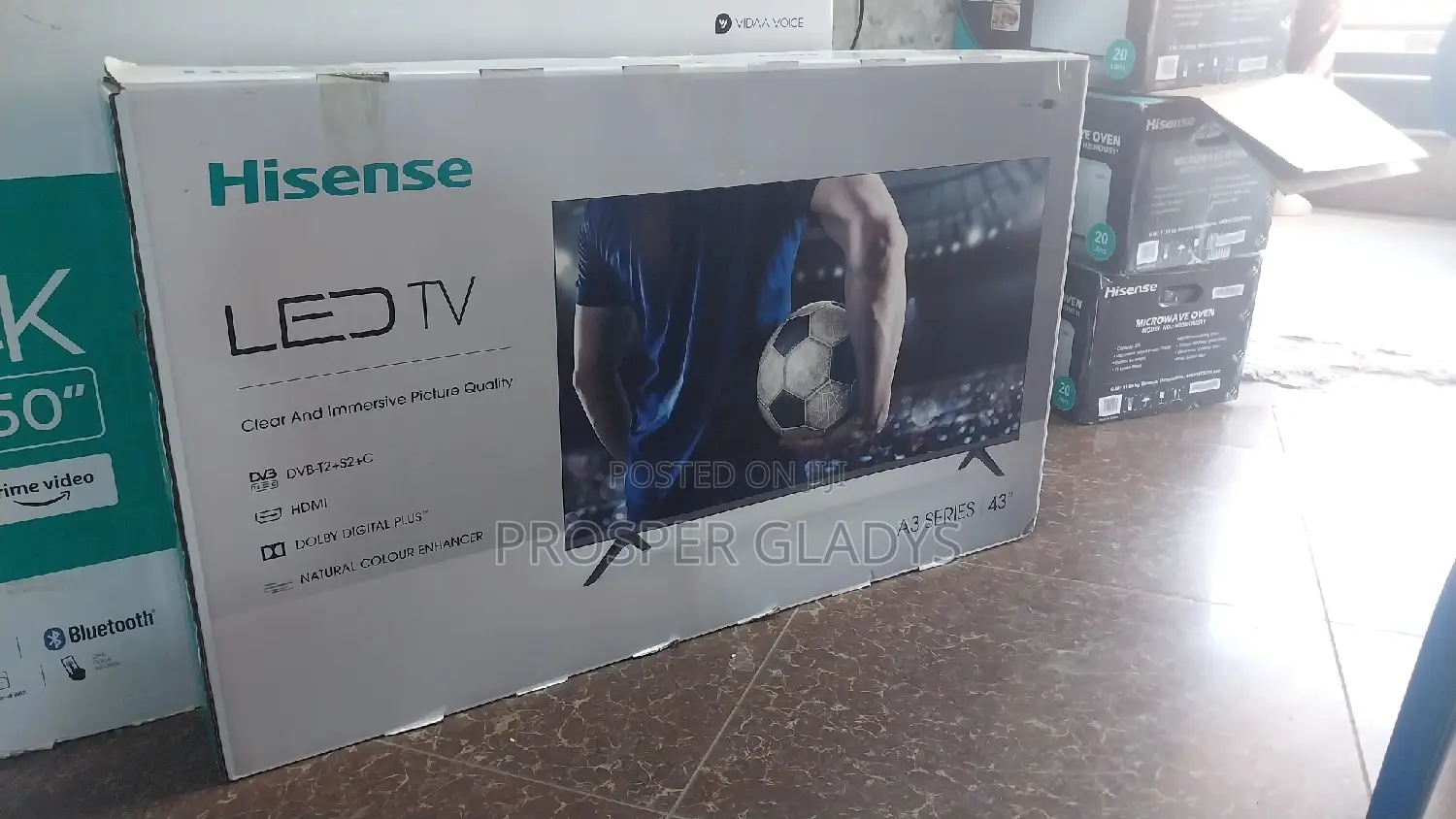Hisense 43 Digital Flat Screen Flameless.