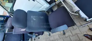 Photo - Office Chairs