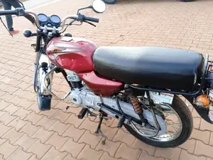 Bajaj Boxer 2023 Red