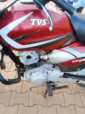 TVS HLX 125 2023 Red
