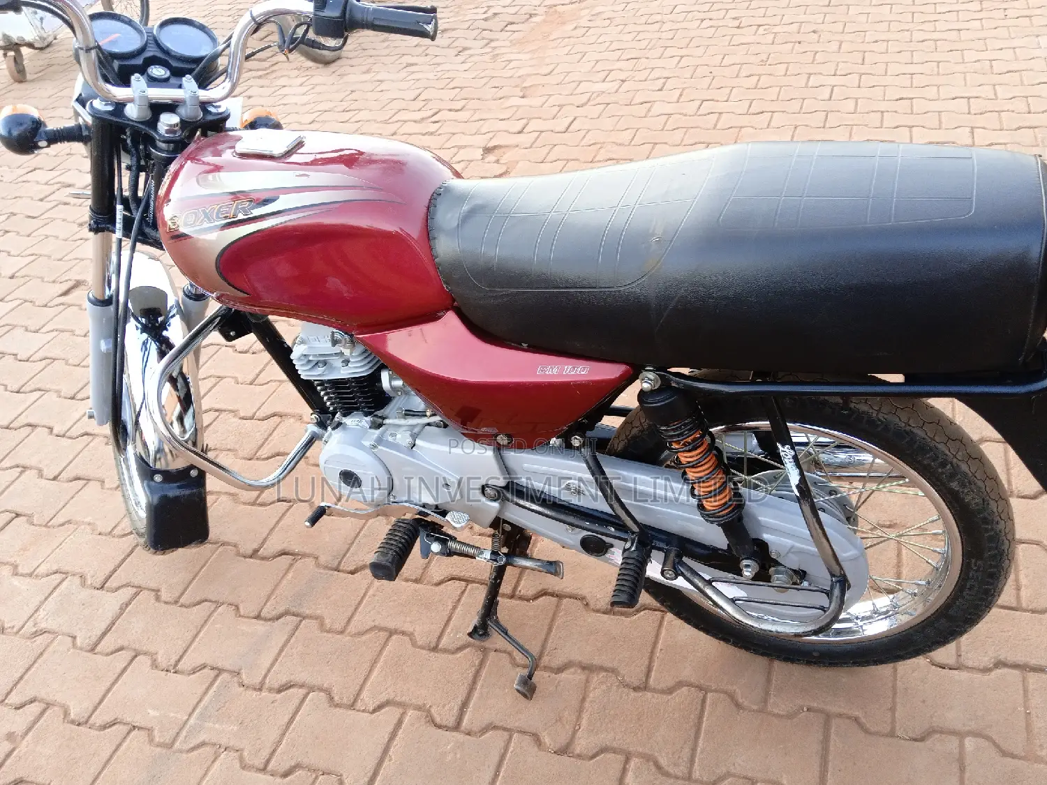 Bajaj Boxer 100 2024 Red