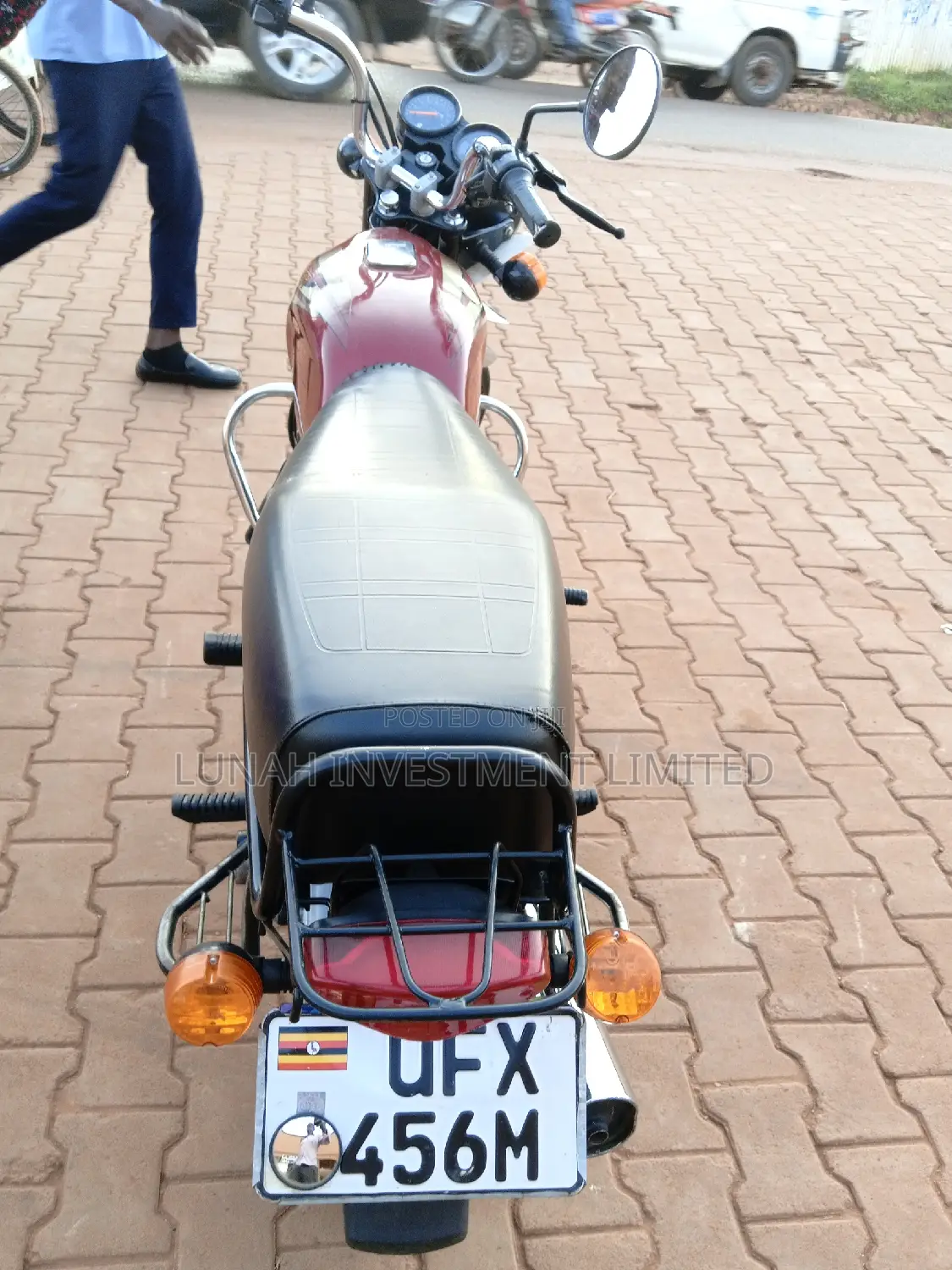 Bajaj Boxer 100 2024 Red
