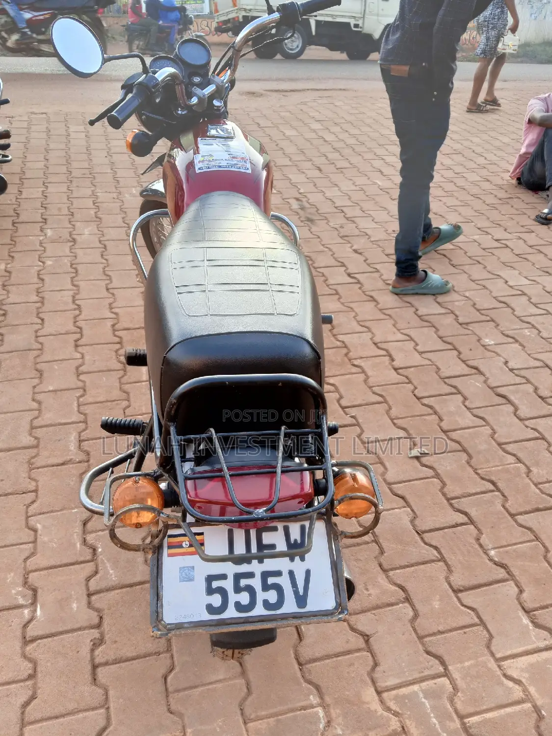 Bajaj Boxer 2023 Red