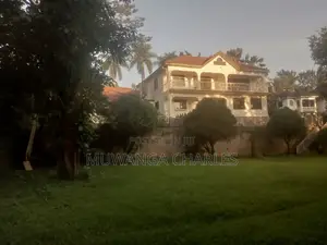6bdrm Duplex in Fs Properties Ltd, Central Division for rent