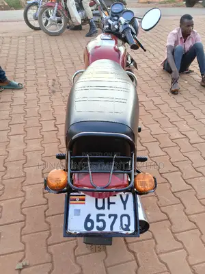 Bajaj Boxer 2024 Red