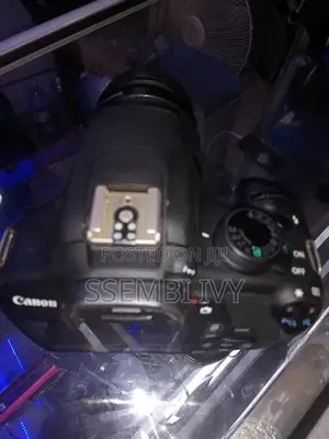 Canon EOS Rebel T5