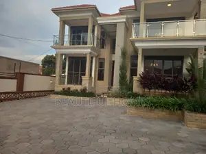 Furnished 7bdrm Mansion in Kyanja Corporate, Nakawa for sale