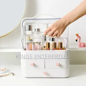 Make Up Organizer