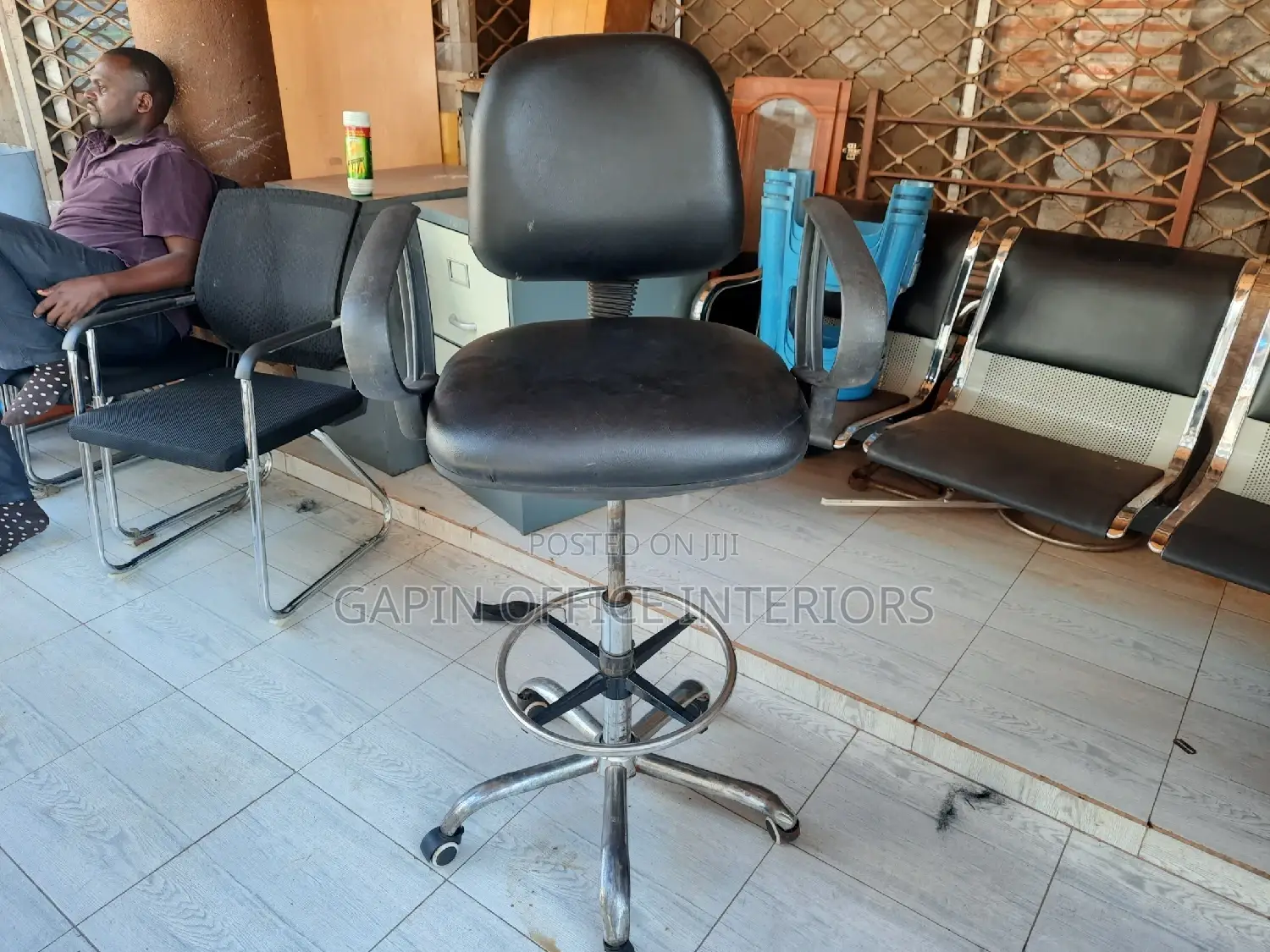Second Hand Counter Chair