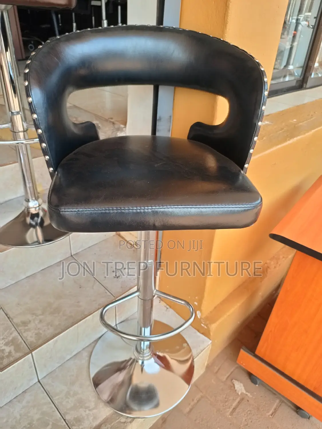 Bar Stool Adjustable