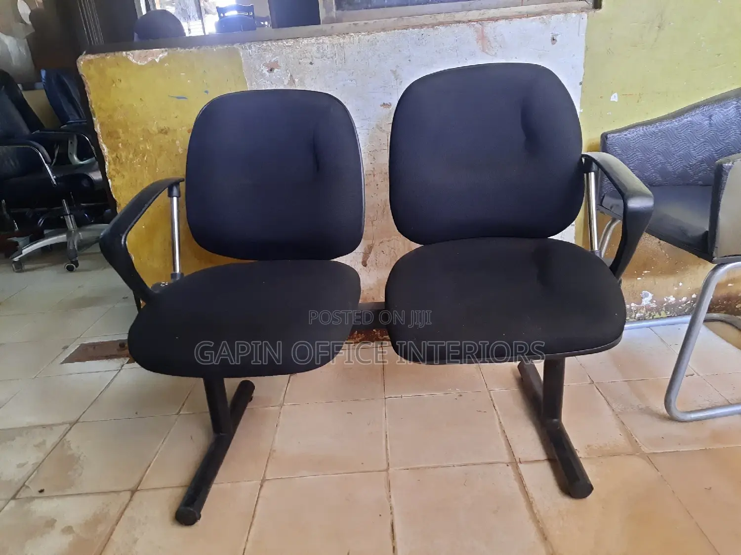 Second Hand 2 Seater Waiting Chair