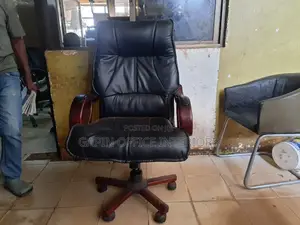 Executive Office Chair