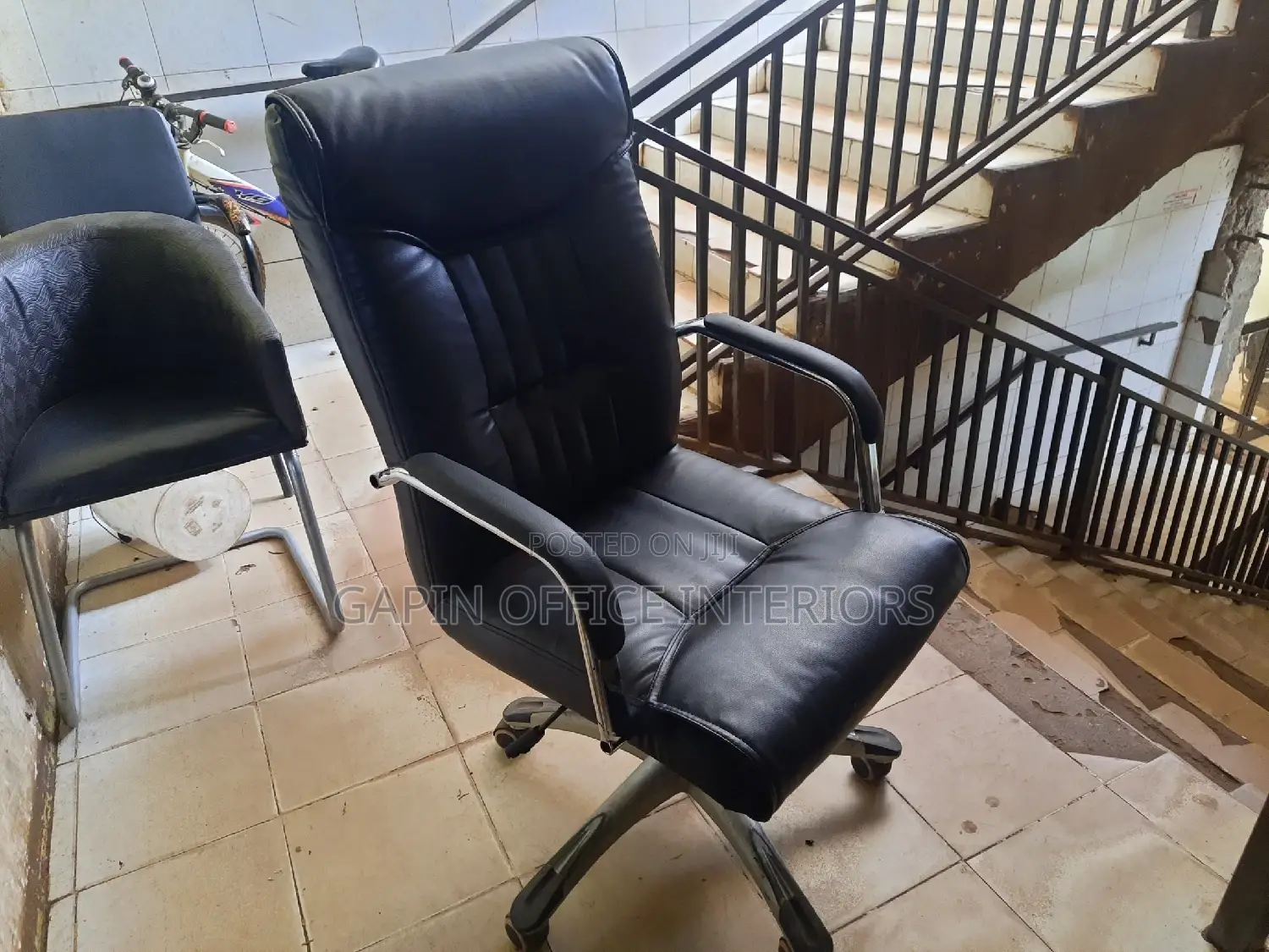 Leathered Office Chair