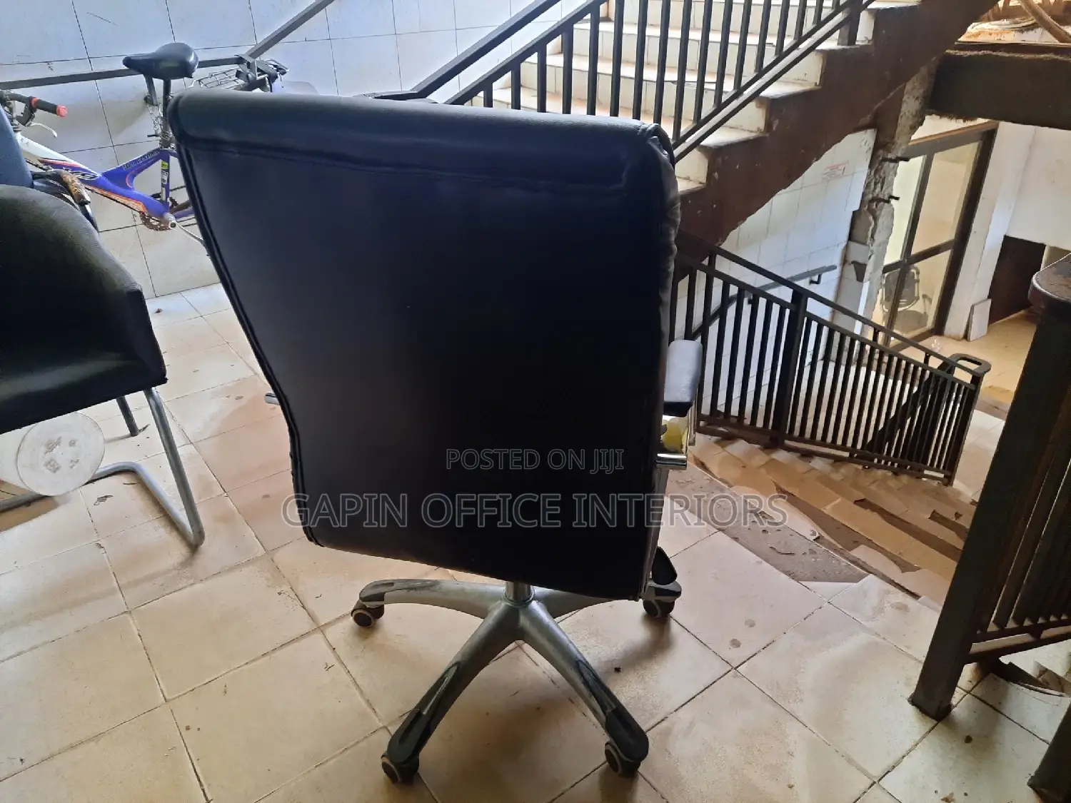 Leathered Office Chair