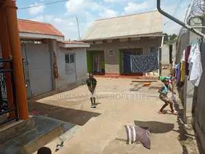 5bdrm House in Nansana Kabumbi, Division A for sale