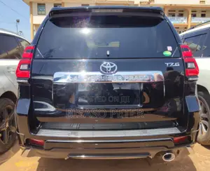 Toyota Land Cruiser Prado 2.8 2019 Black