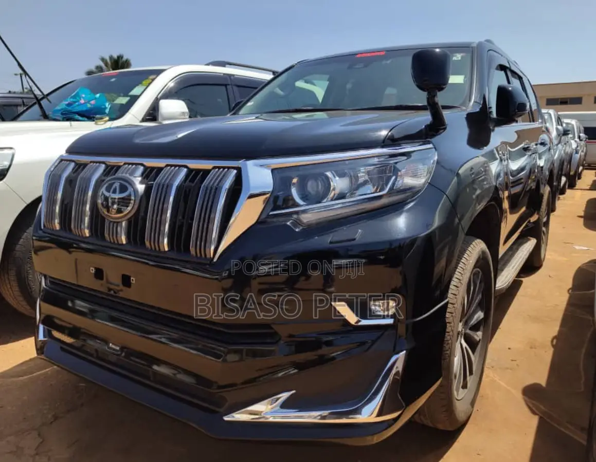 Toyota Land Cruiser Prado 2.8 2019 Black
