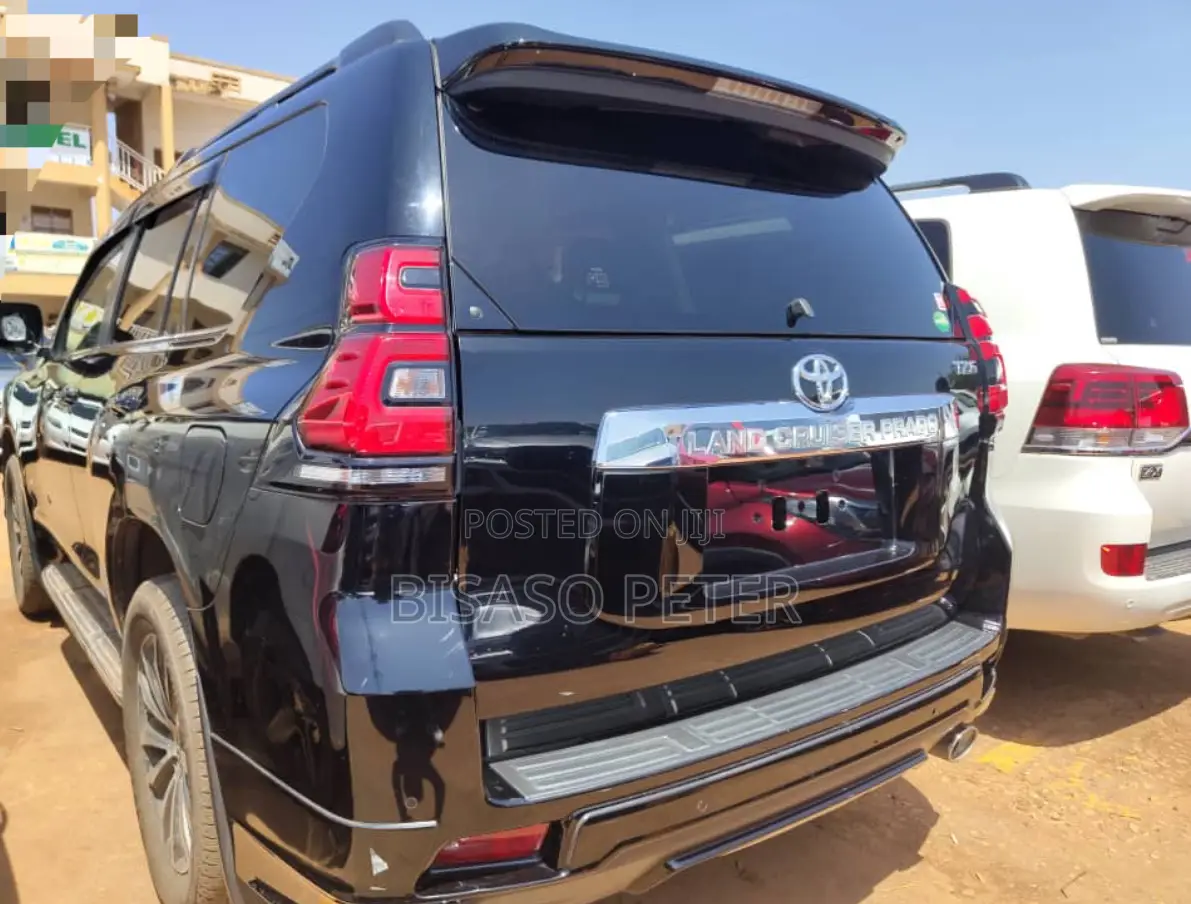 Toyota Land Cruiser Prado 2.8 2019 Black