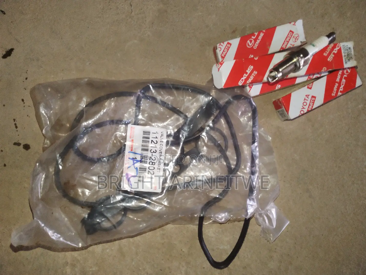 Top Cover Seal and Plugs Platana