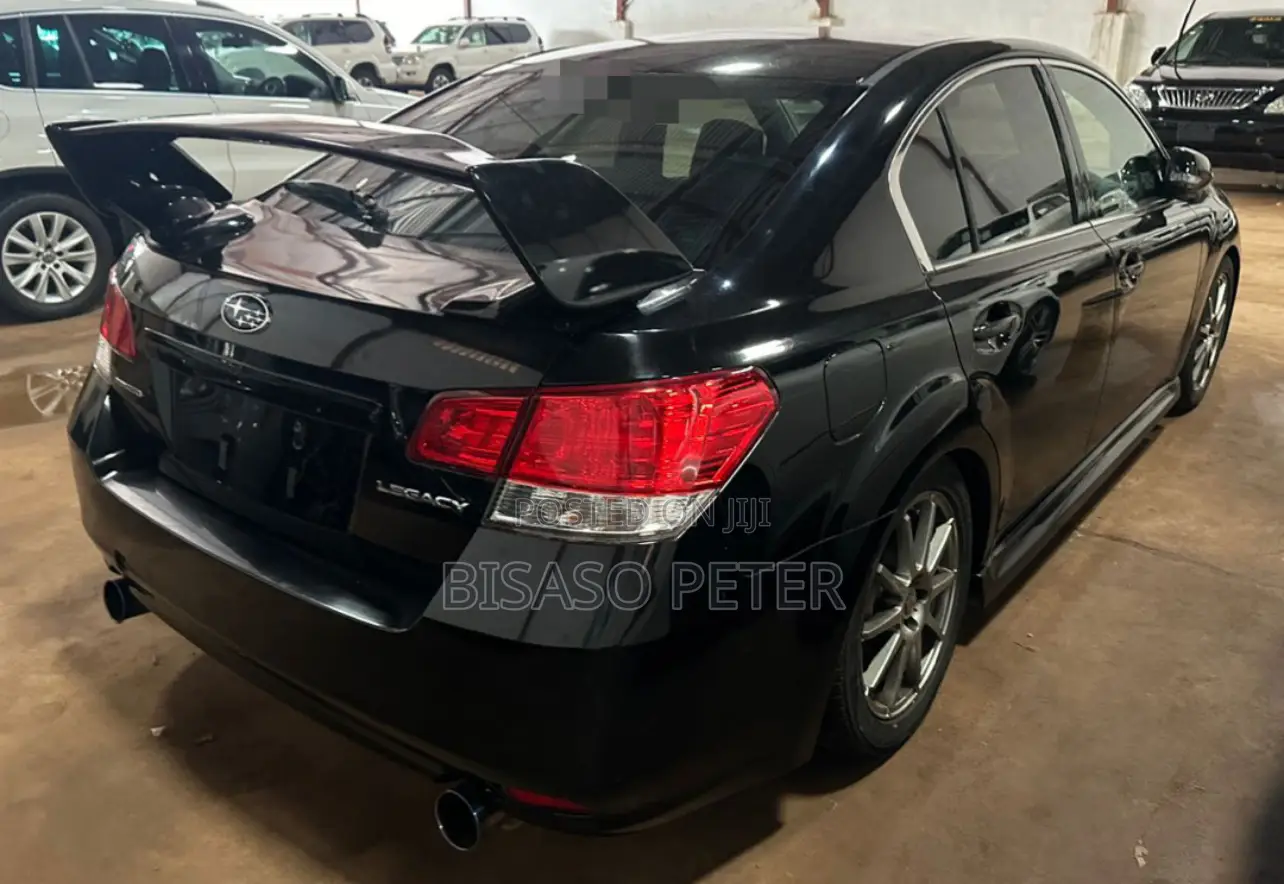 Subaru Legacy 2.5GT Premium 2010 Black