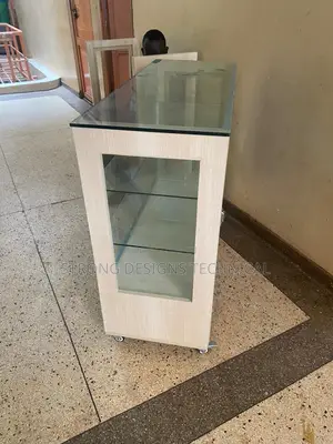 4ft Display Counter Showcase. Pharmacy/Boutique/ Shops