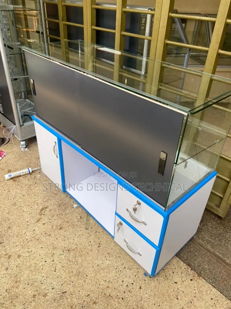 4ft Display Counter Showcase. Pharmacy/Salon/Boutique
