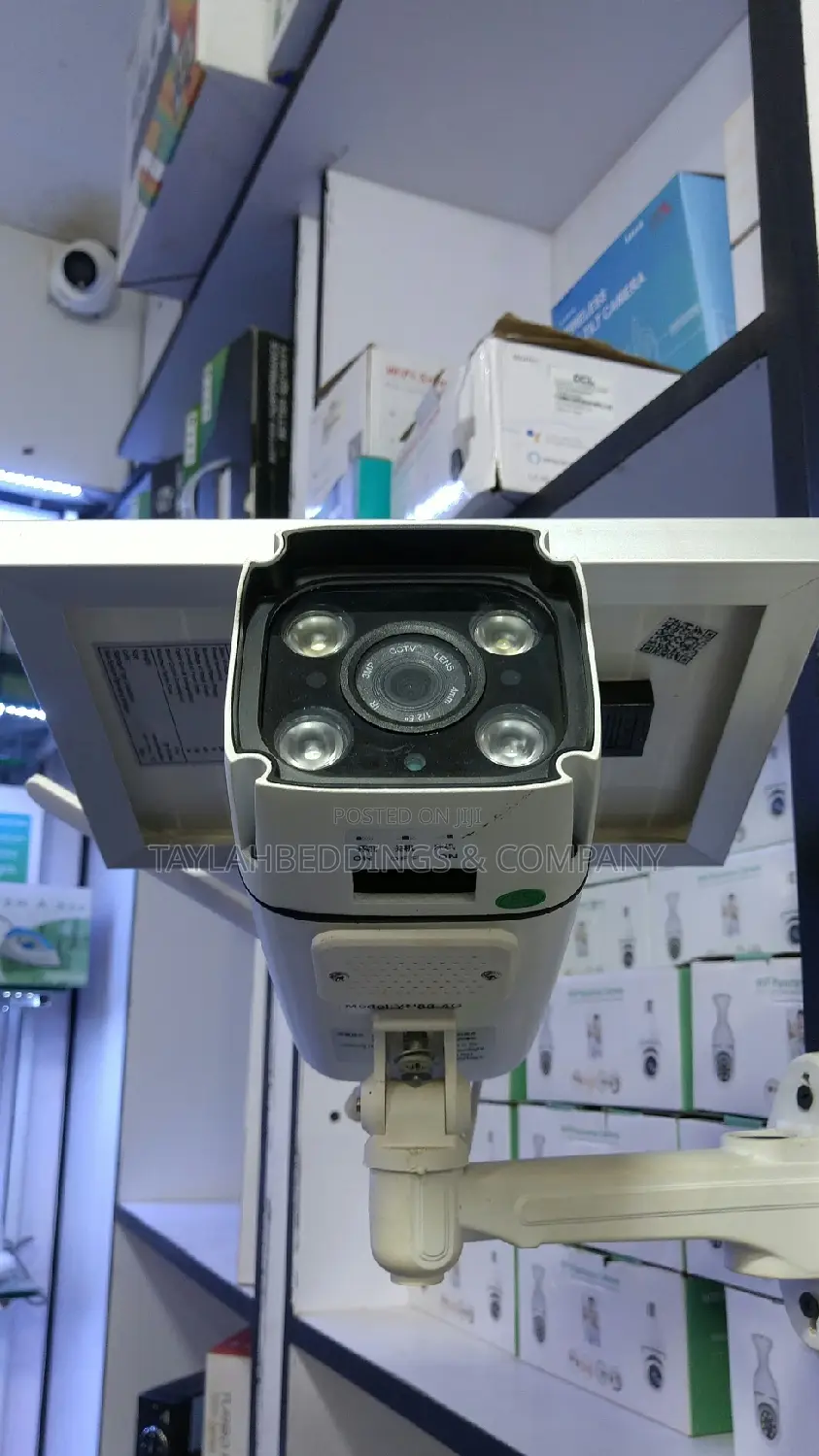 4G Solar Camera With Built-in Battery Support SIM IP Camera