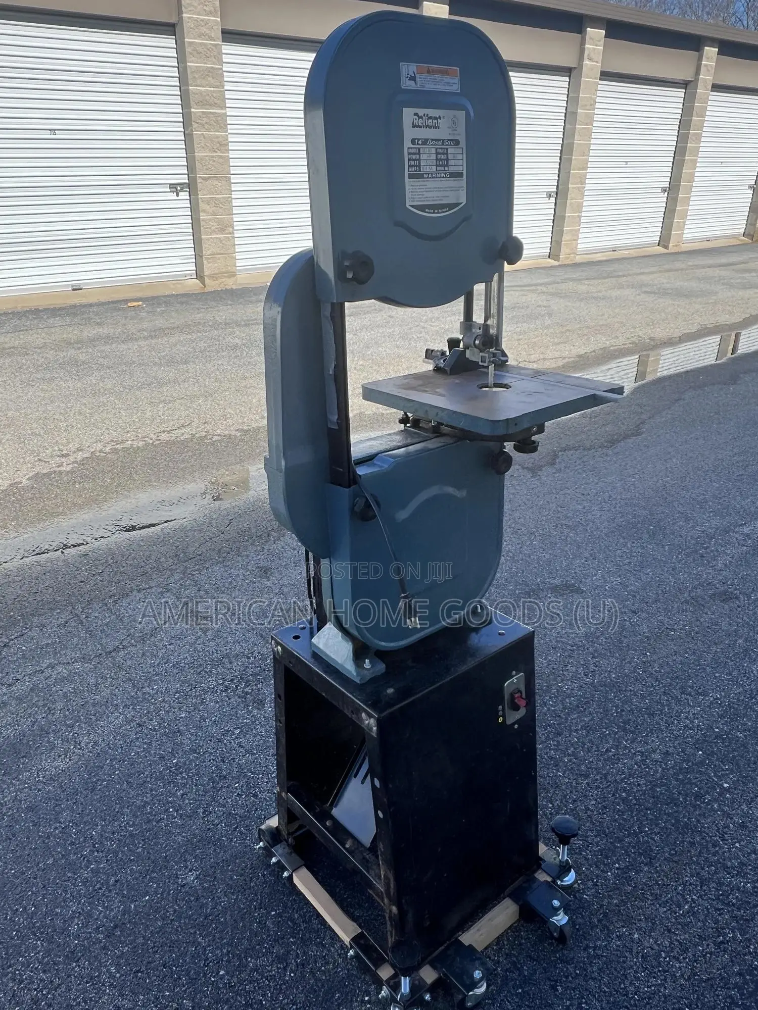 Reliant 14 Inch Commercial Grade Band Saw, 1HP, 1ph, 240V.