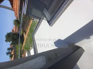 Furnished 6bdrm Duplex in Kyanja Central for sale