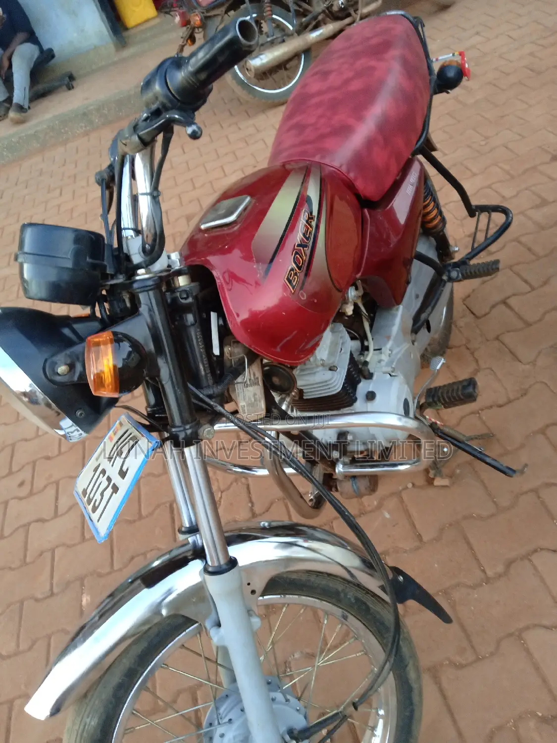 Bajaj Boxer 2023 Red