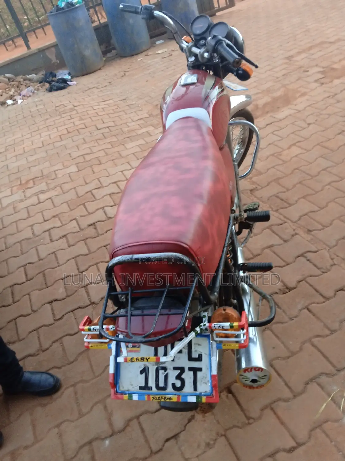 Bajaj Boxer 2023 Red