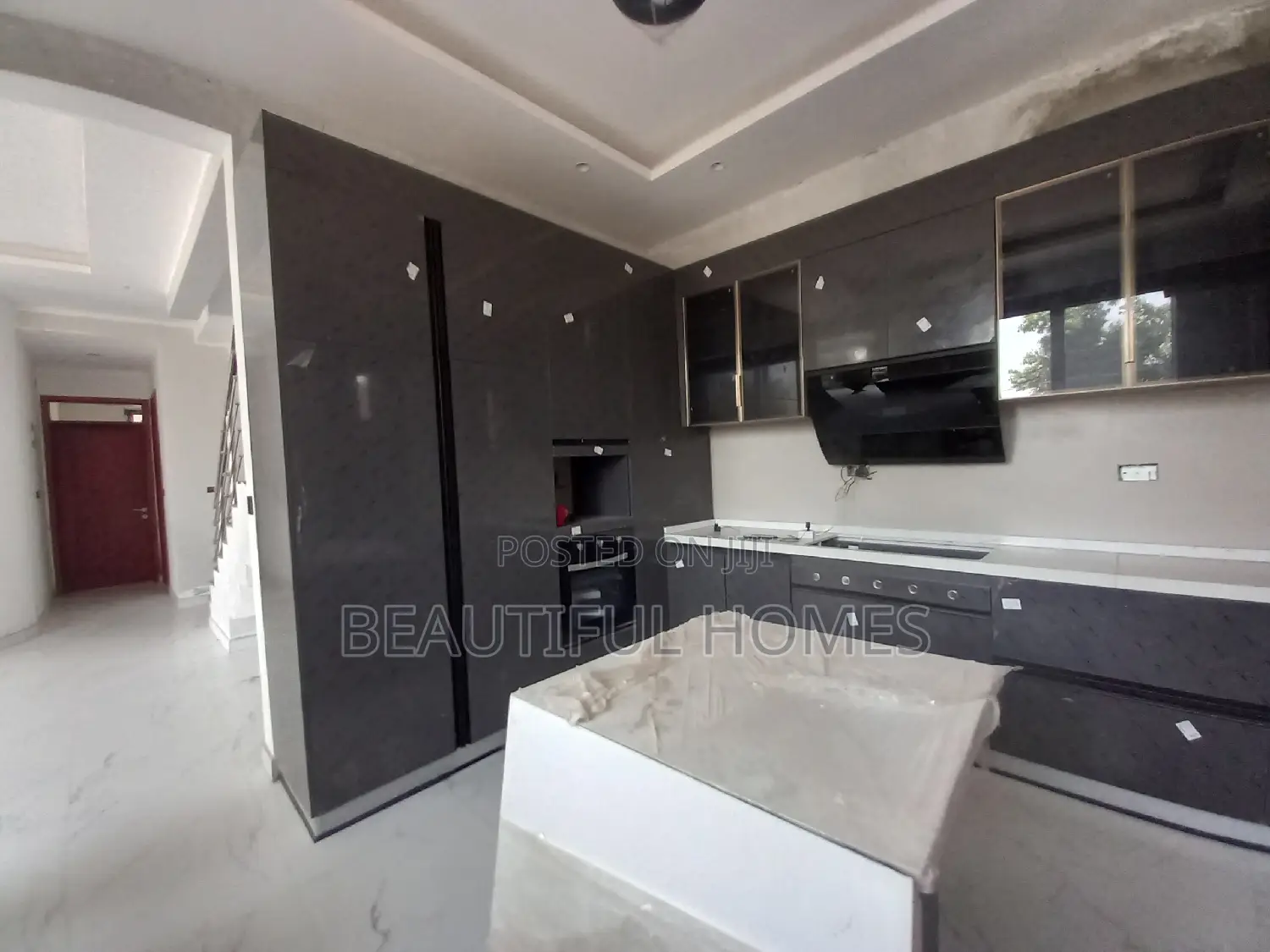 Furnished 6bdrm House in Kyanja Rich, Central Division for sale