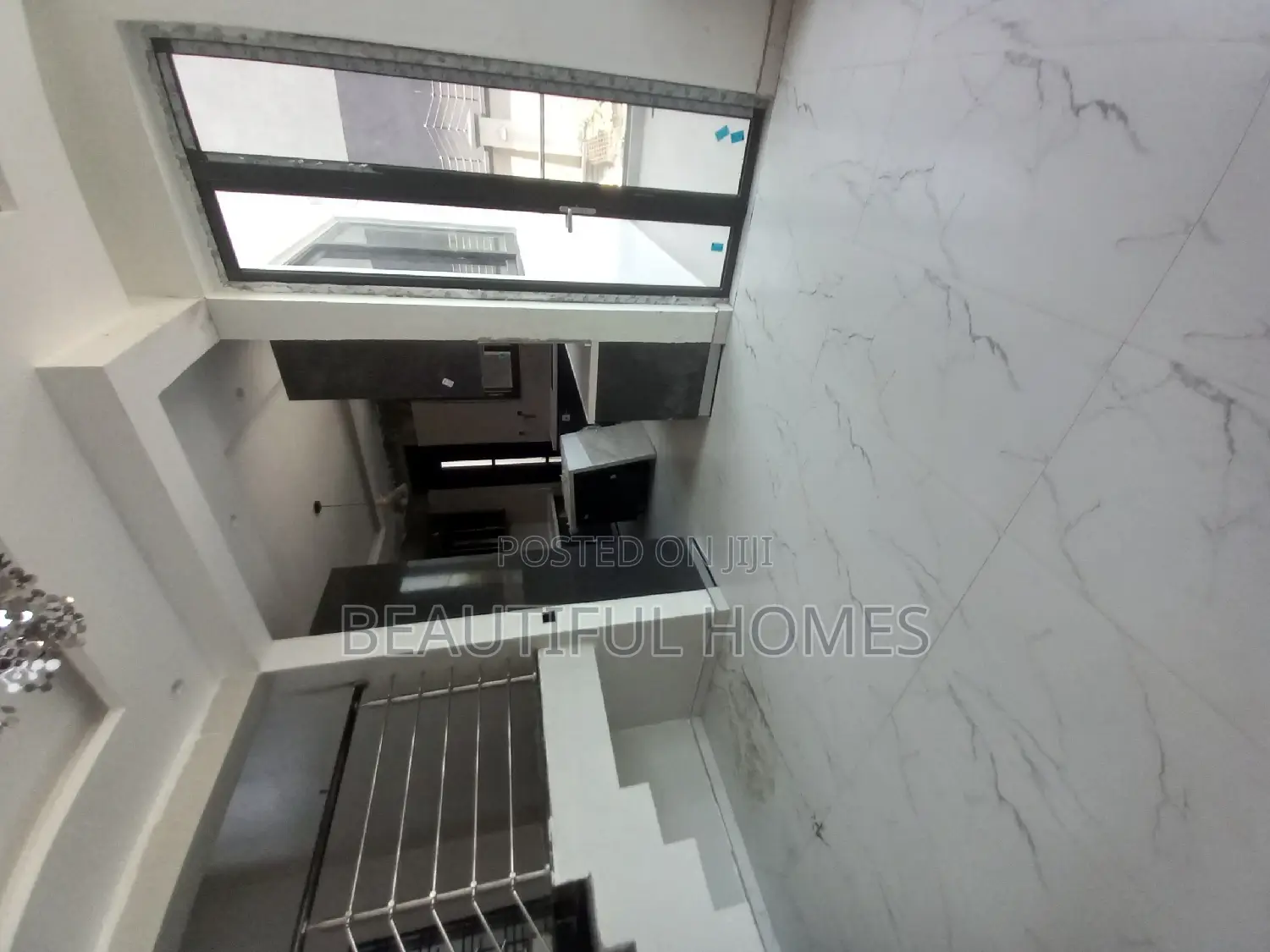 Furnished 6bdrm Mansion in Kyanja, Central Division for sale