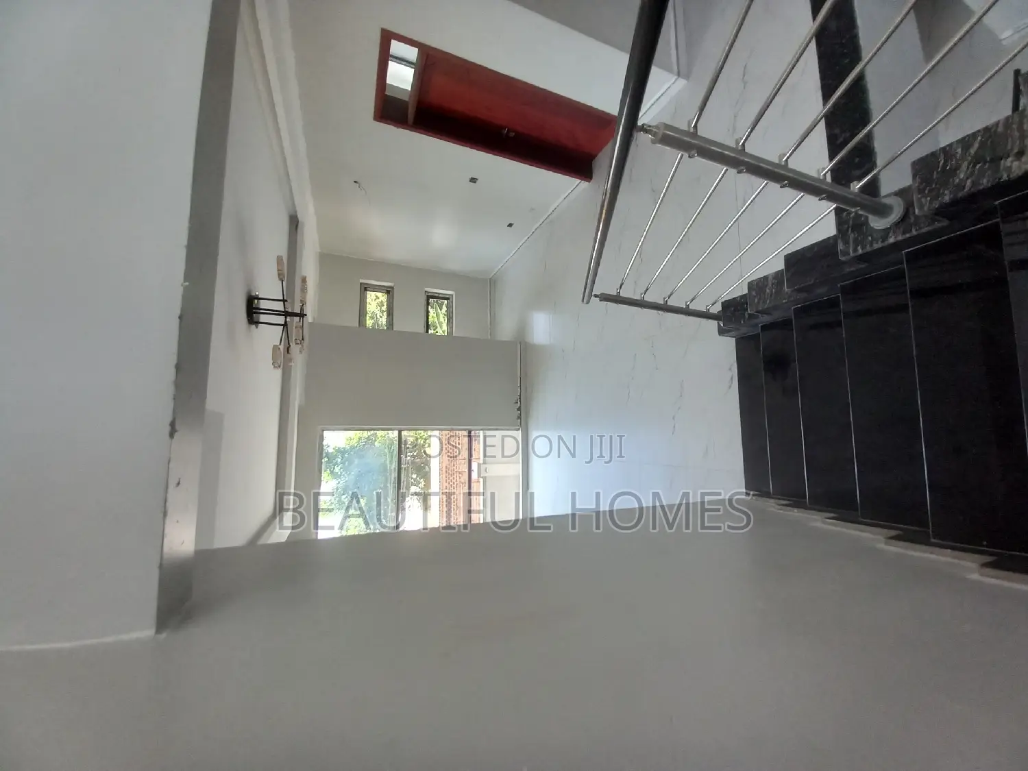Furnished 6bdrm Mansion in Kyanja, Central Division for sale