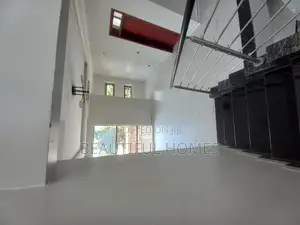 Furnished 6bdrm Mansion in Kyanja, Central Division for sale