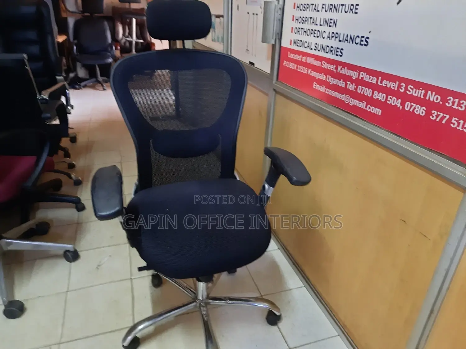 Hearrest Office Chair
