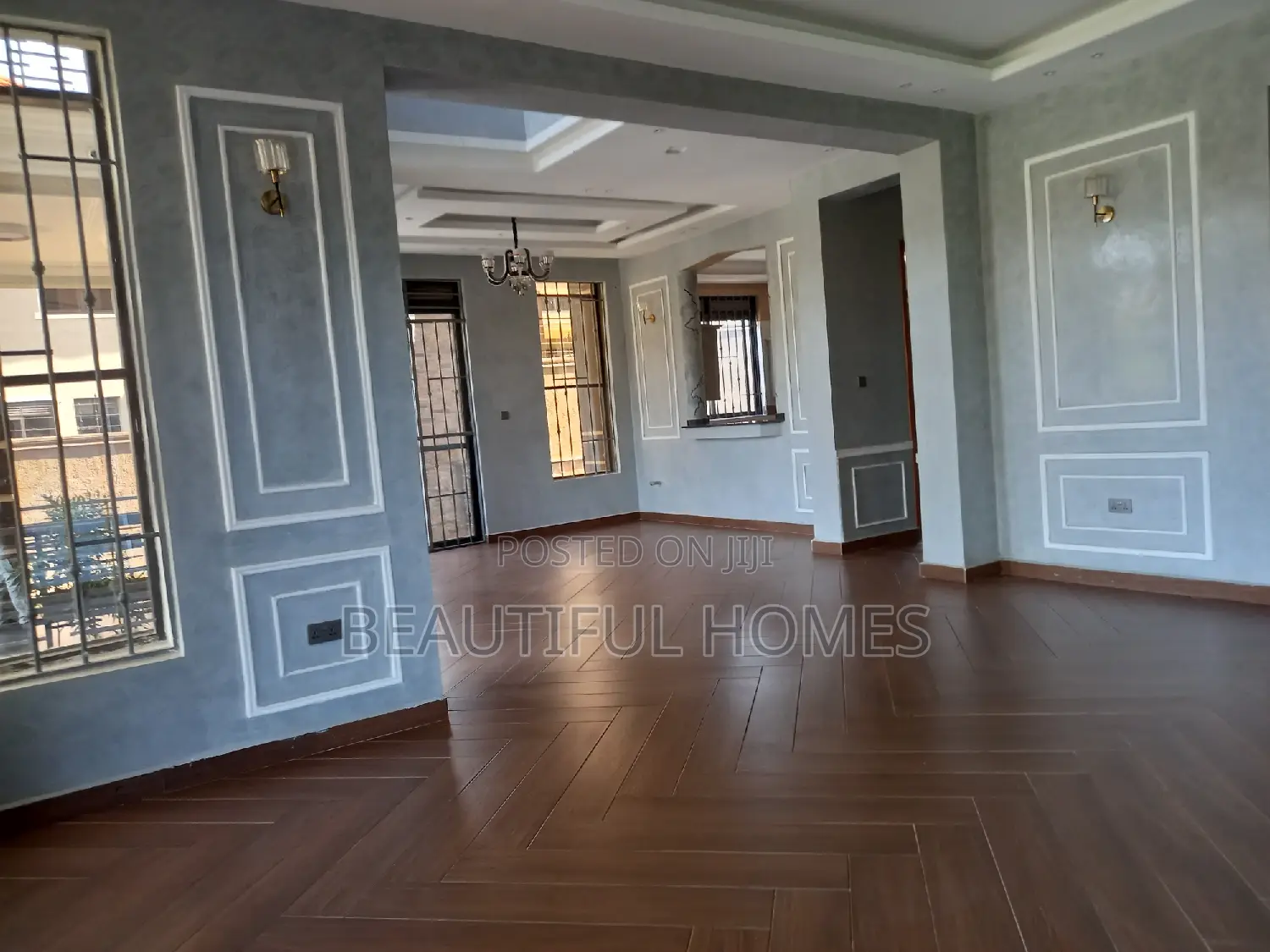 Furnished 7bdrm Mansion in Kisaasi All Tarmack, Nakawa for sale