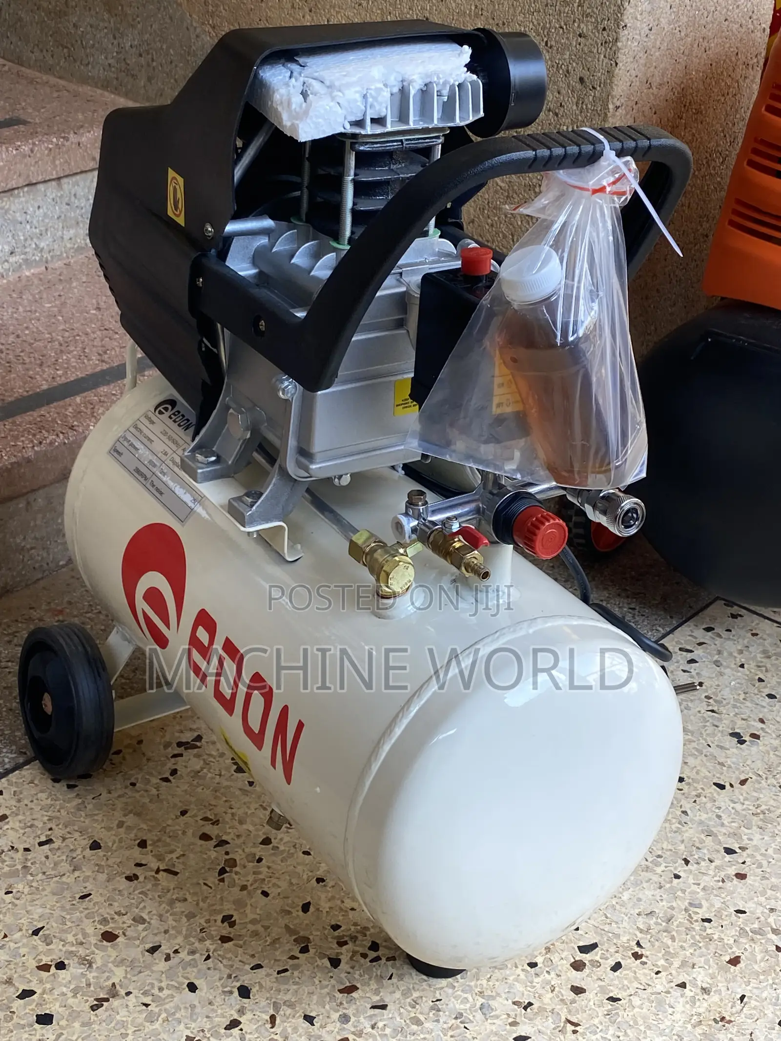 Paint Spraying Compressor 25litres Edon Brand