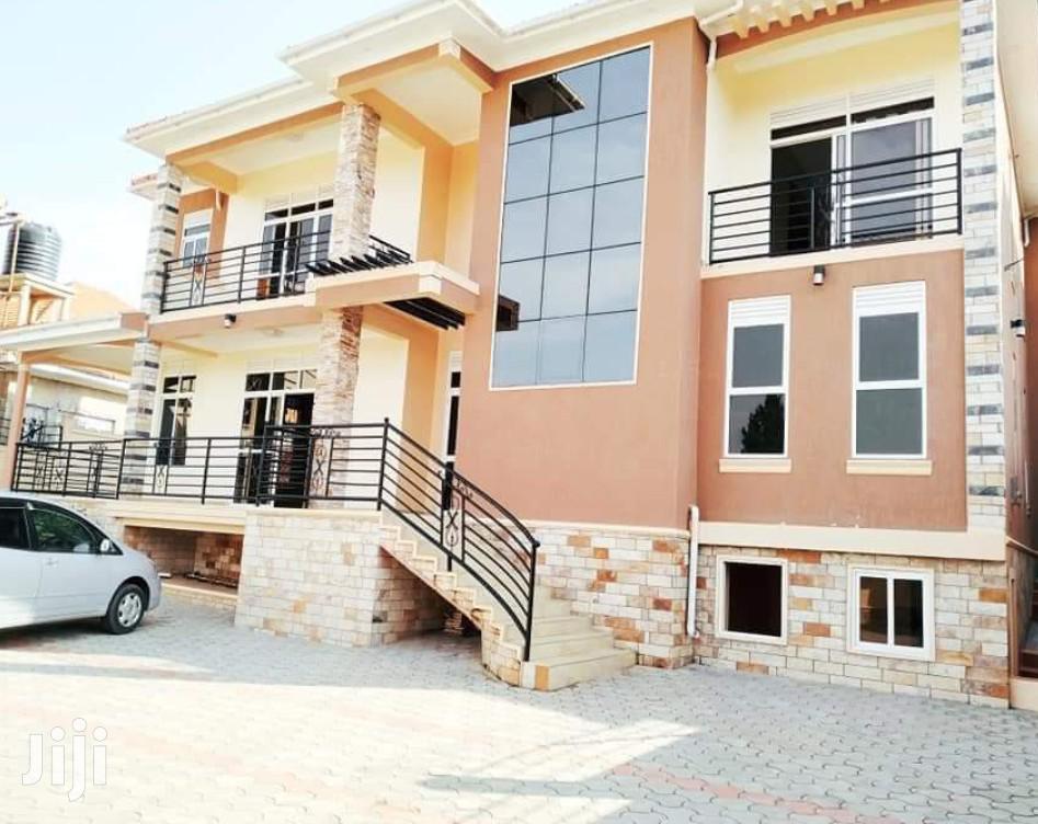 Retirement Home on Sale at Kiira's Respected Neighborhood