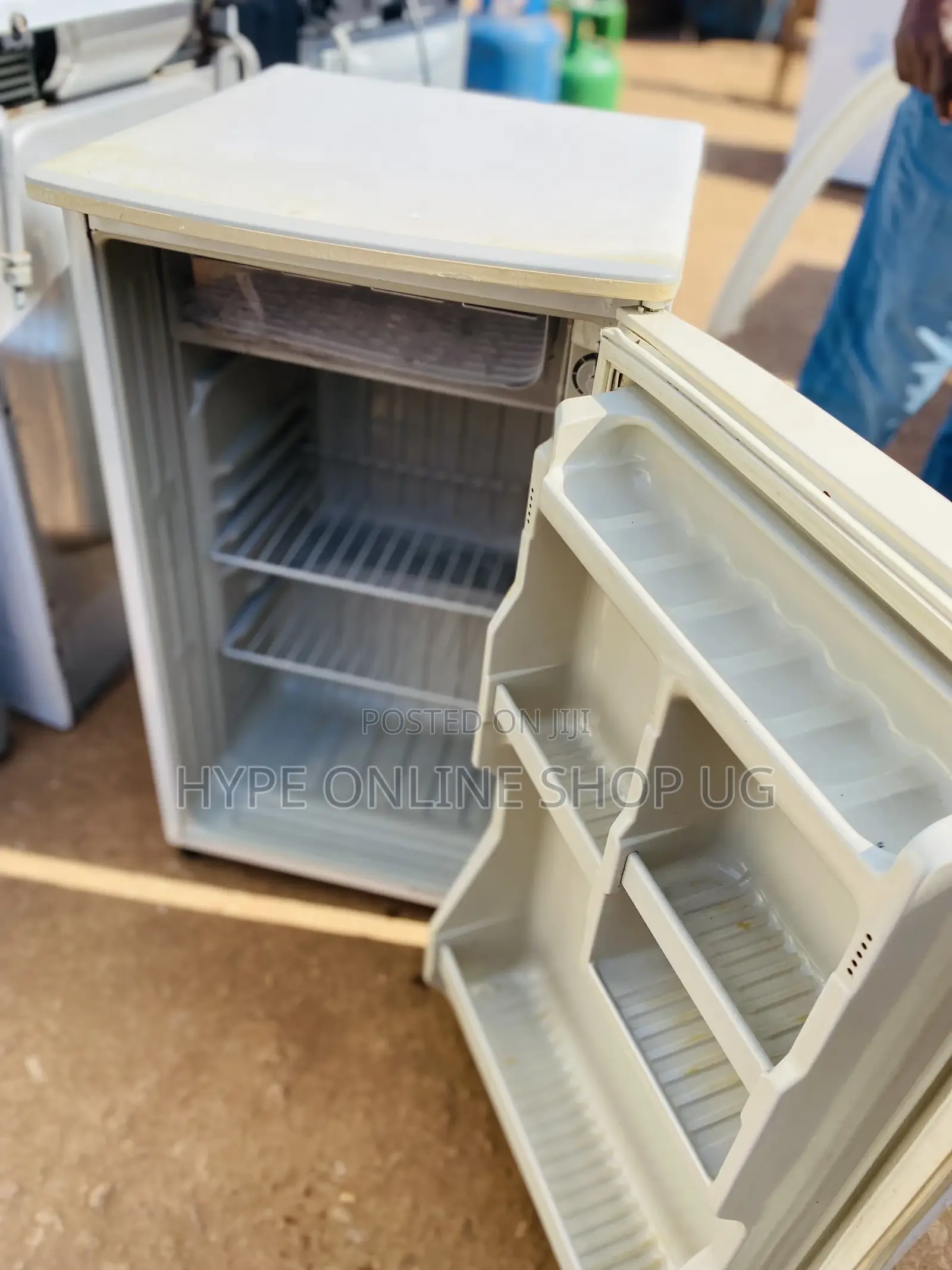 Imported London Used Fridge 009