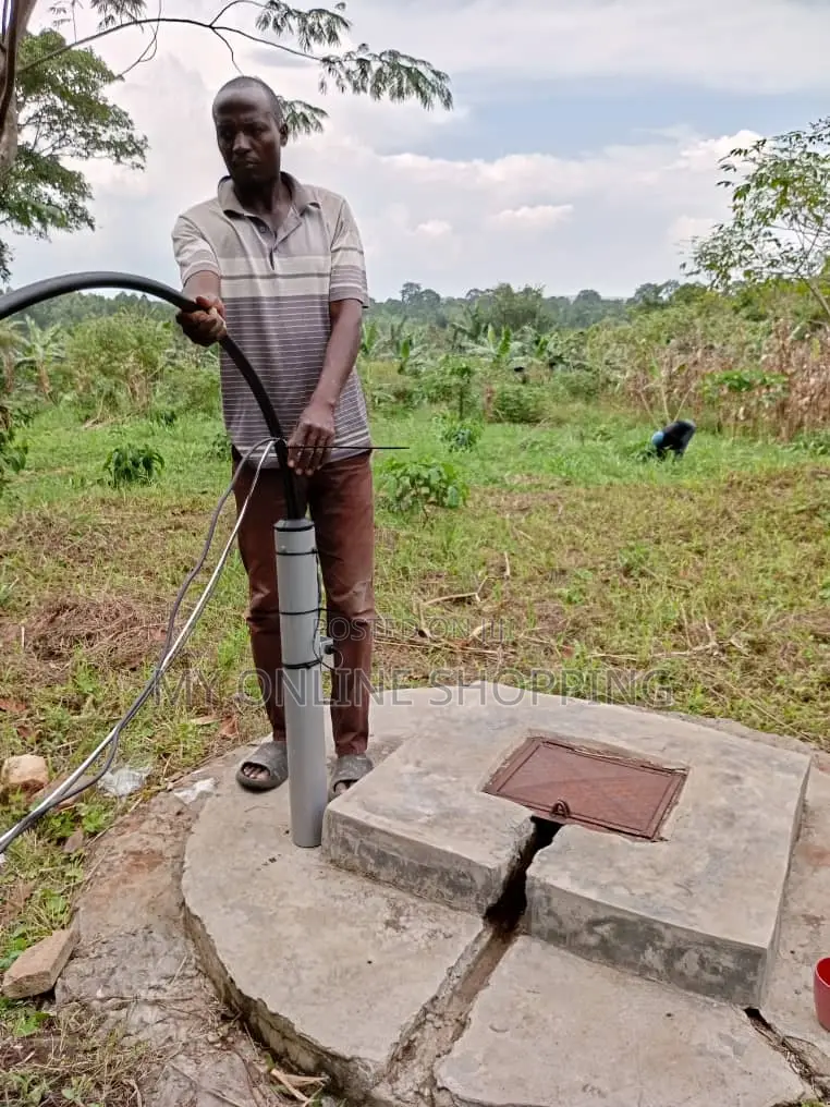 70m Head Solar Submersible Pump-1100l/Hr