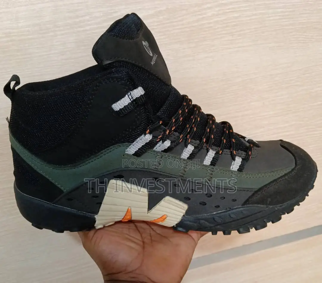 Mens Sneakers.