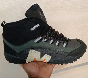 Mens Sneakers.