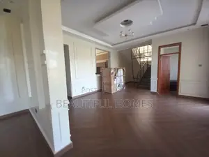 Furnished 7bdrm Duplex in Kisaasi, Central Division for sale