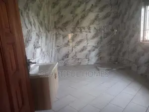 Furnished 7bdrm Mansion in Kisaasi, Central Division for sale