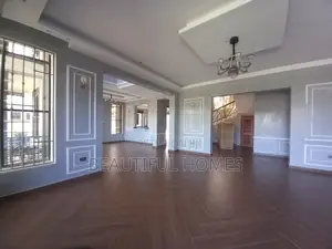 Furnished 7bdrm Mansion in Kisaasi, Central Division for sale