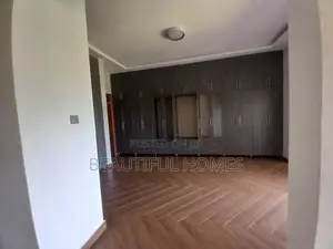 Furnished 7bdrm Mansion in Kisaasi, Central Division for sale