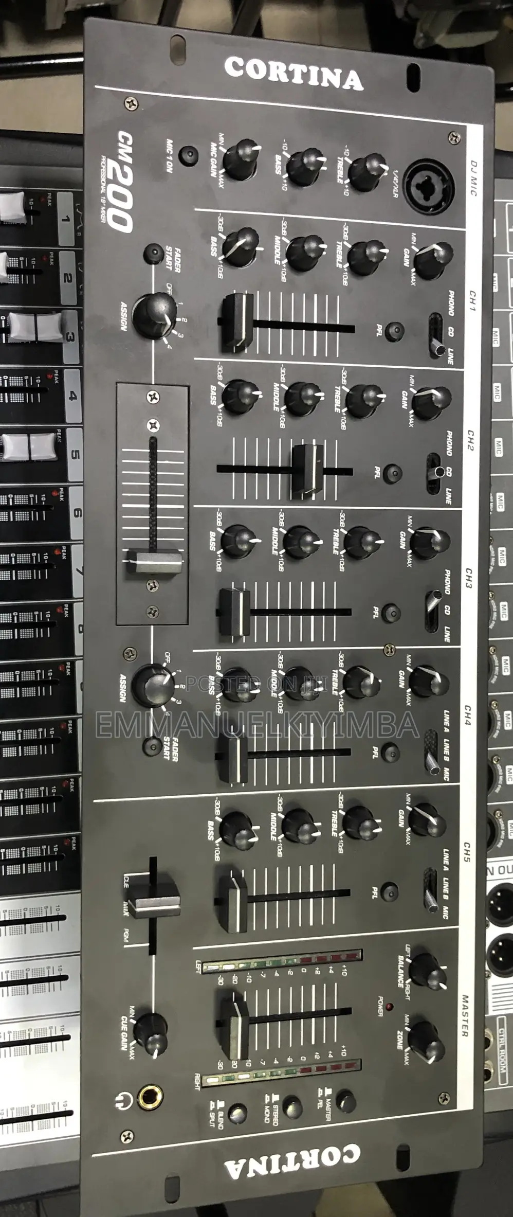 DJ Mixer Cm200