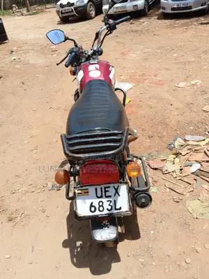 TVS HLX 125 2022 Red