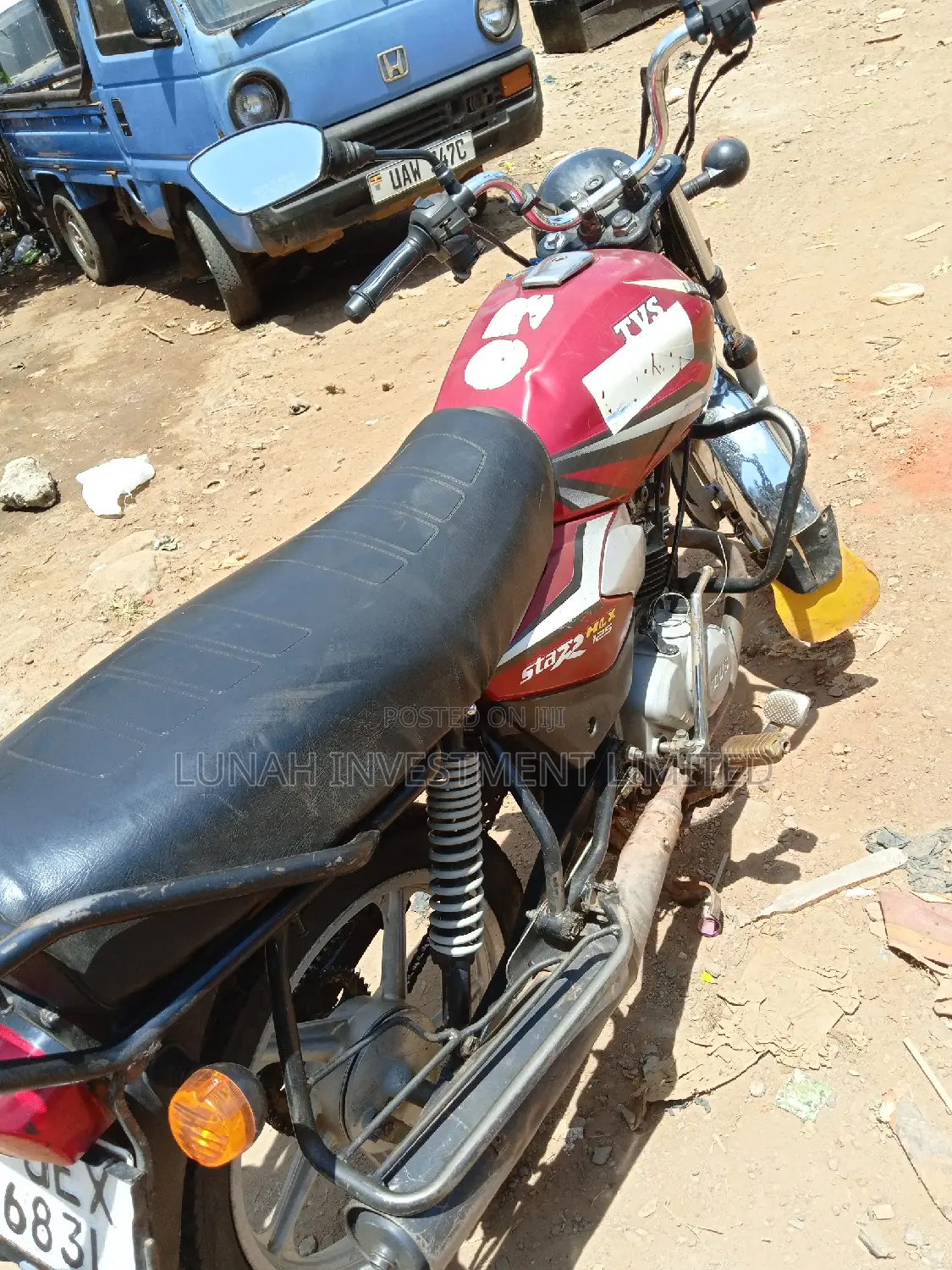 TVS HLX 125 2022 Red